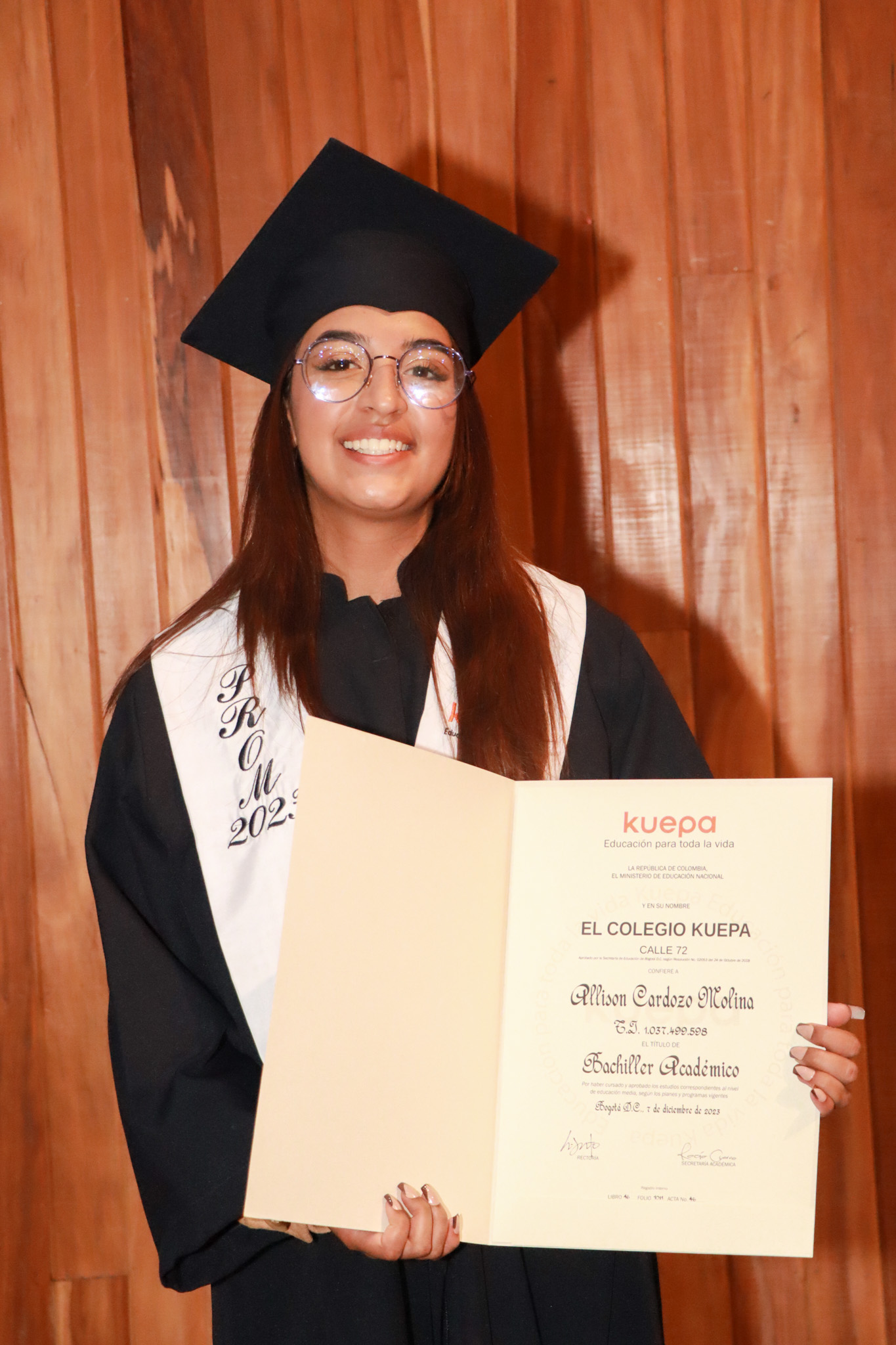 Foto de Allison Cardozo, estudiante de Kuepa