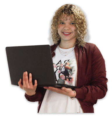 jovenes sonriendo y sosteniendo una tablet
